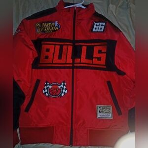 Mitchell & Ness Bulls Red Black Varsity Jacket